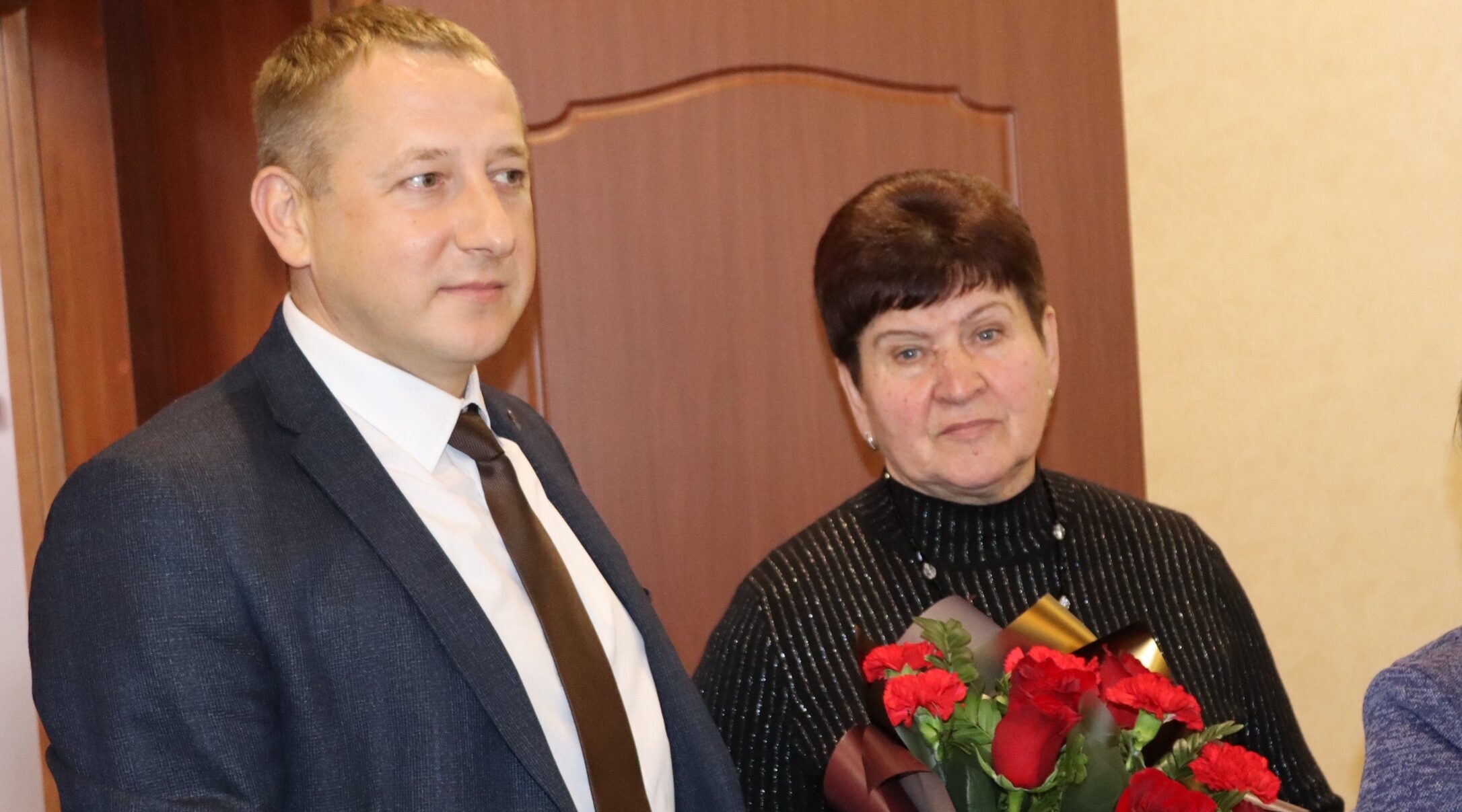 Не властно время над материнским подвигом