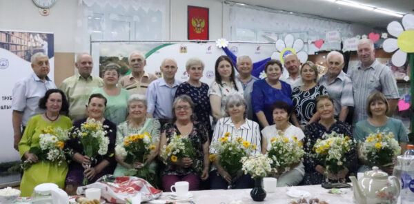 В Трубчевской районной библиотеке Брянщины прошел тематический час «Под покровом Петра и Февронии»   
