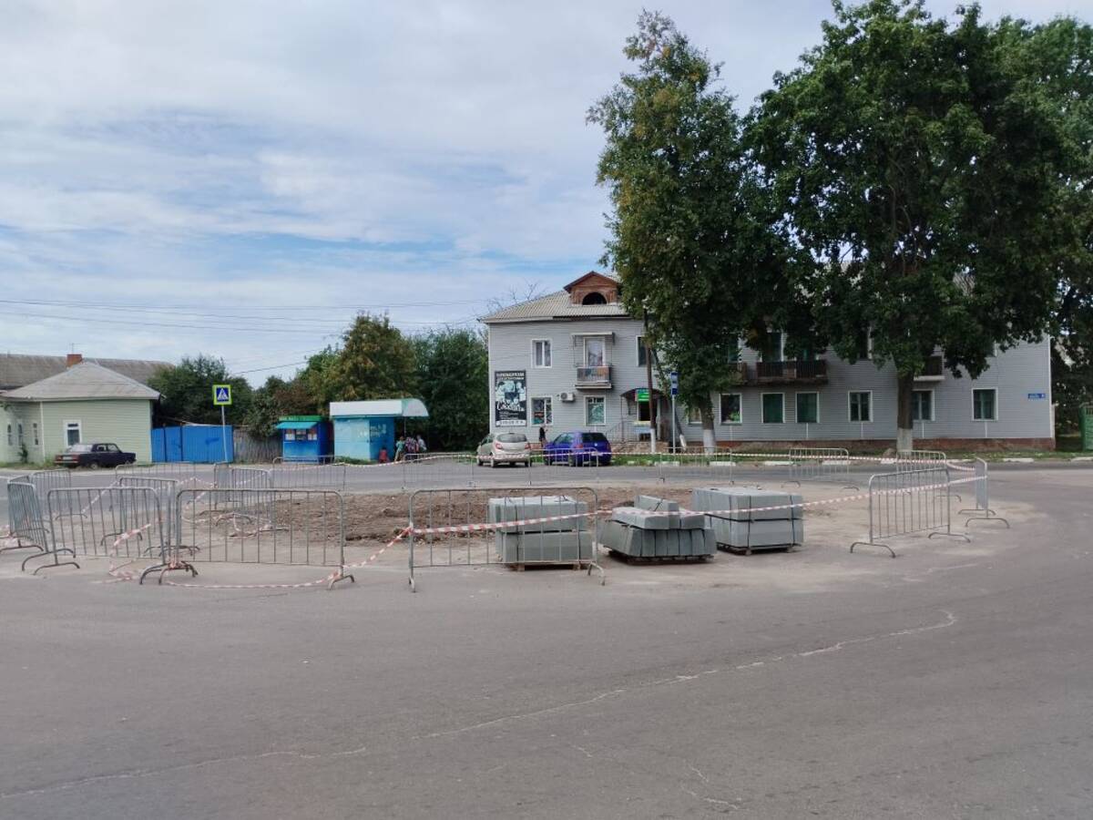 В Стародубе приступили к благоустройству общественной территории «Кольцо»   