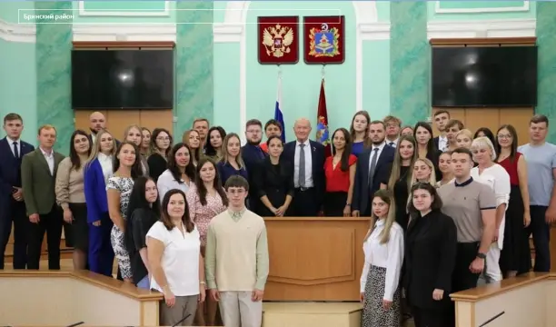 Татьяна Панфилова представляет Брянский район в областном Молодежном парламенте