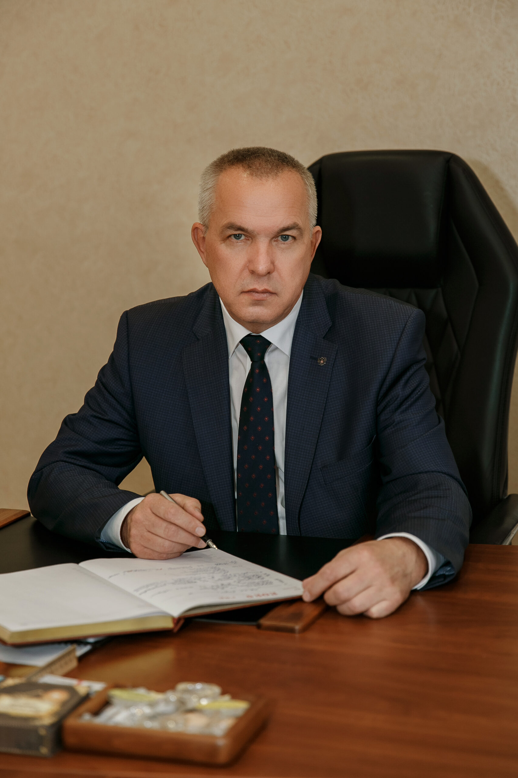 Глава администрации Брянского района  Николай Николаевич Якушенко обратился к избирателям с призывом прийти на предстоящие выборы