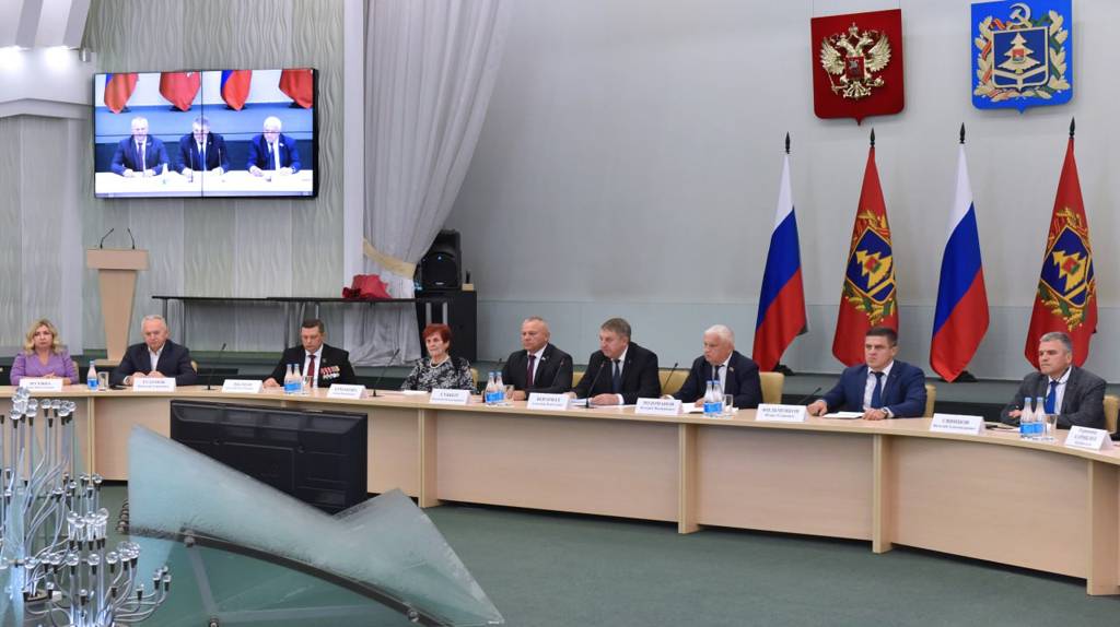 В Брянской области зарегистрировано 154 автономных некоммерческих организаций   