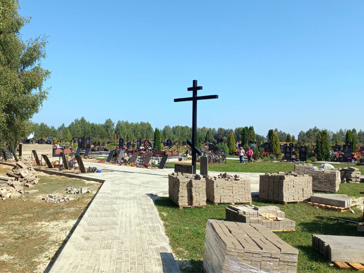 В Жуковке Брянской области благоустраивают место перезахоронения воинов Великой Отечественной войны   