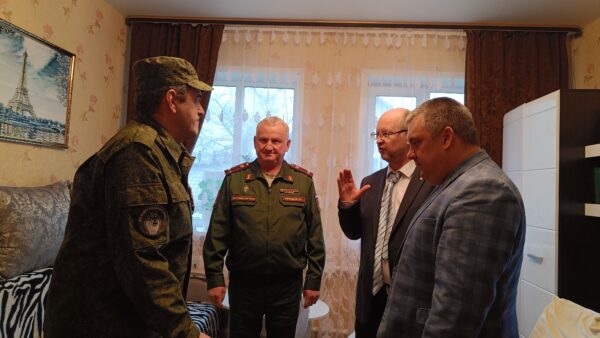 Бойцу СВО из Новозыбкова Брянской области вручили орден Мужества