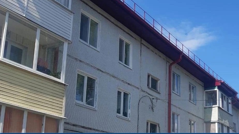 В Добруни капитально отремонтированы кровли трех многоквартирных домов