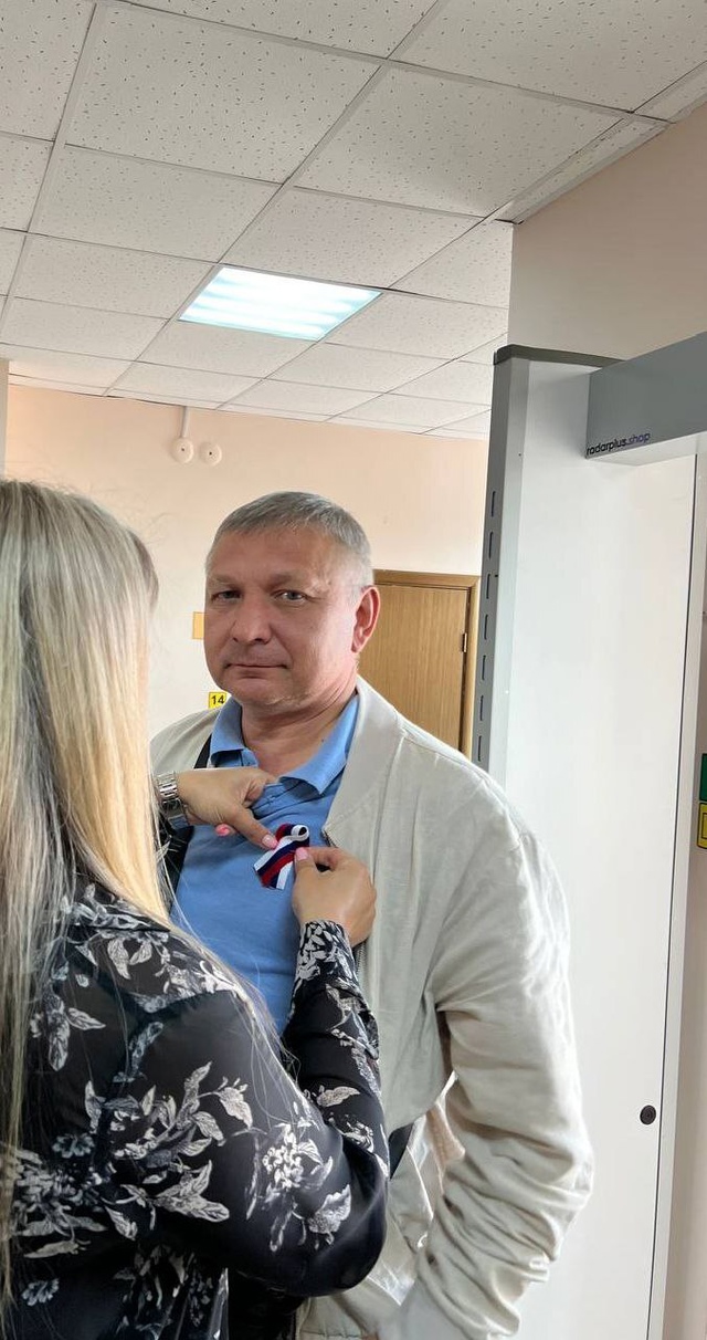 В Брянском районе прошла акция «Российский триколор»