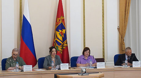 Состоялось заседание трехсторонней комисси