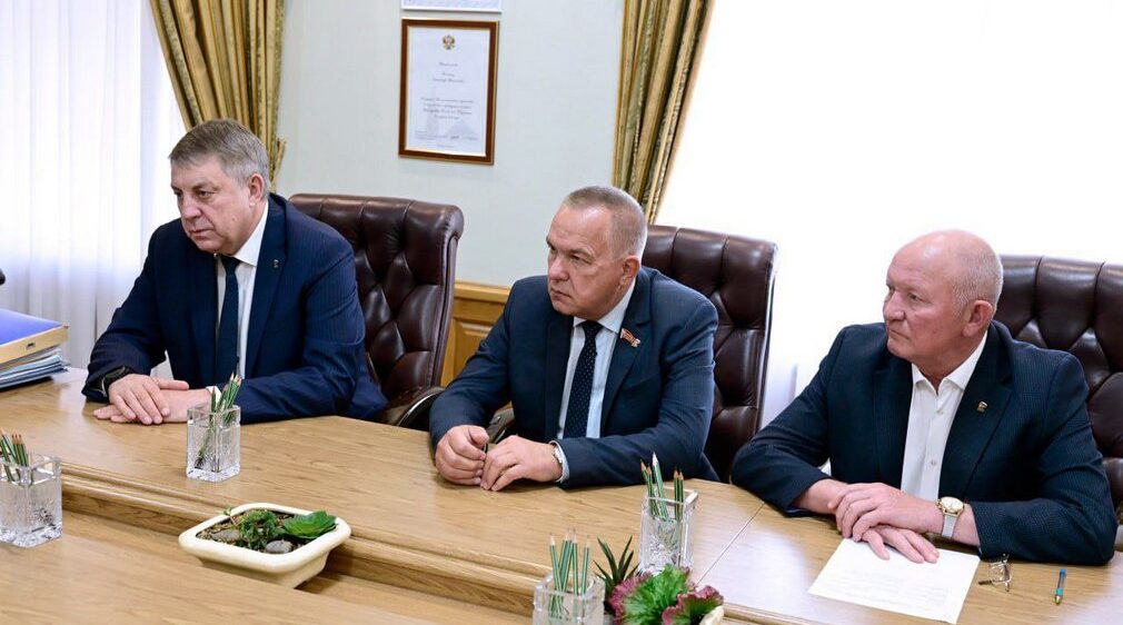 Губернатор встретился с руководством Приокского межрегионального управления Росприроднадзора
