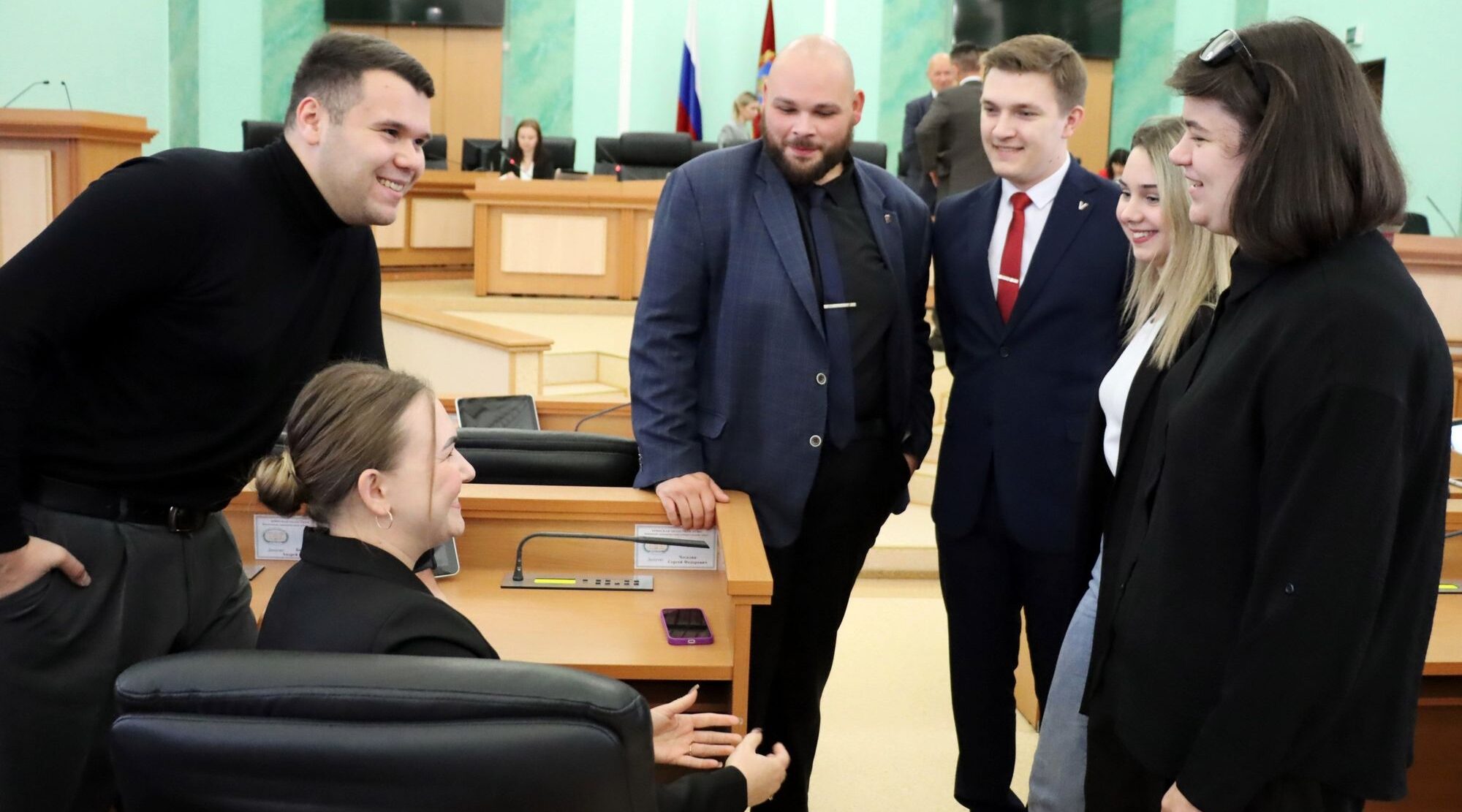 Молодые парламентарии обсудили вопросы патриотизма и гражданской позиции