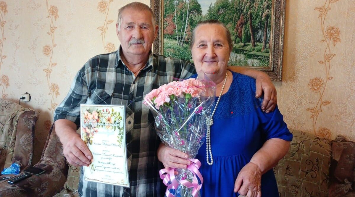 Две половинки единого целого из Добрунского поселения