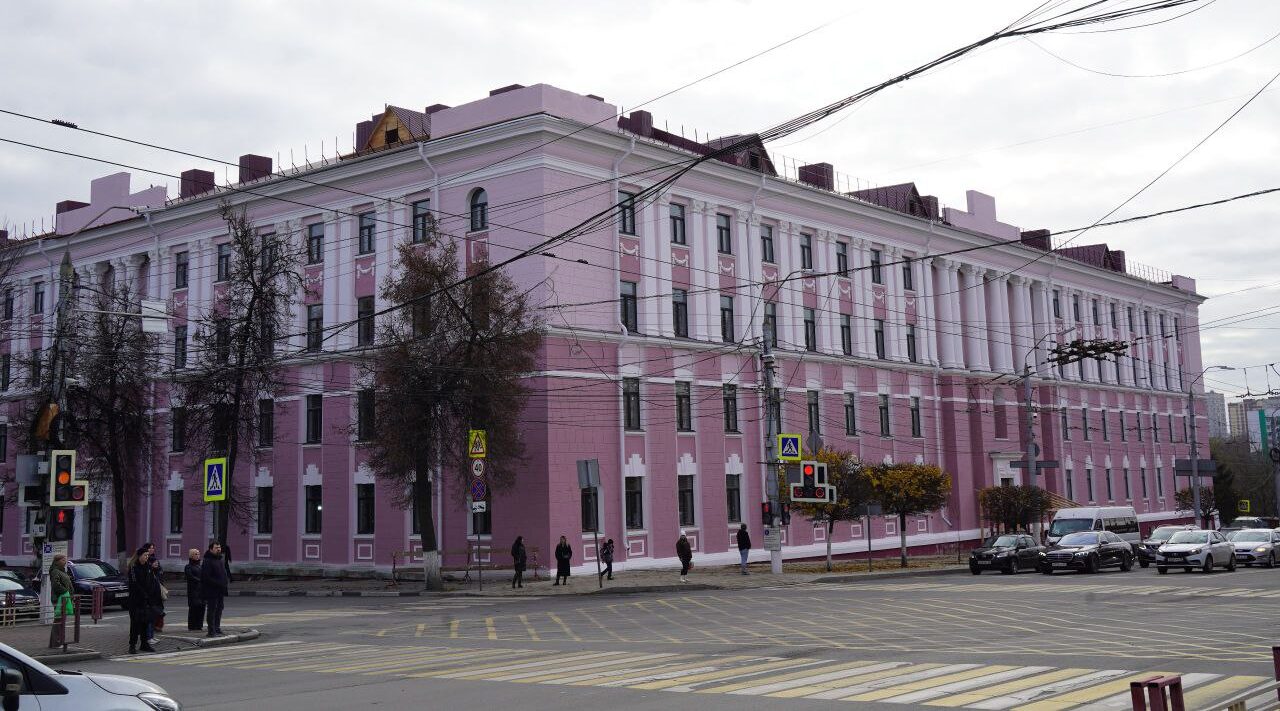 Губернатор провел рабочее совещание в филиале Унивеситета им. Сеченова