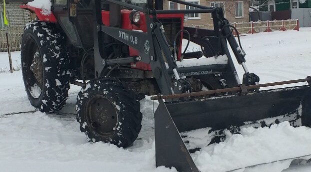 В Стекляннорадицком сельском поселении Брянского района ведется активная уборка снега