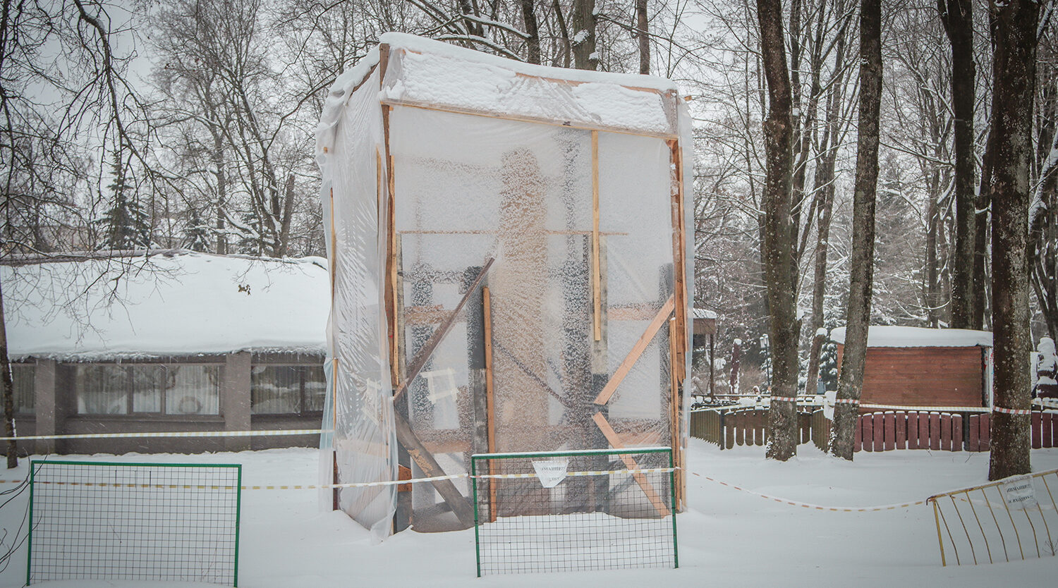 Парк Толстого украсит новая скульптура князя Романа Брянского