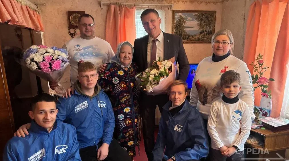 Брянские волонтеры посетили малолетнюю узницу Надежду Шляпкину