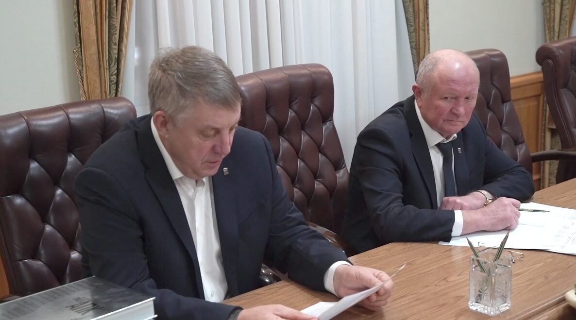 Губернатор и руководитель АПХ «Мираторг» обсудили развитие проектов компании в Брянской области