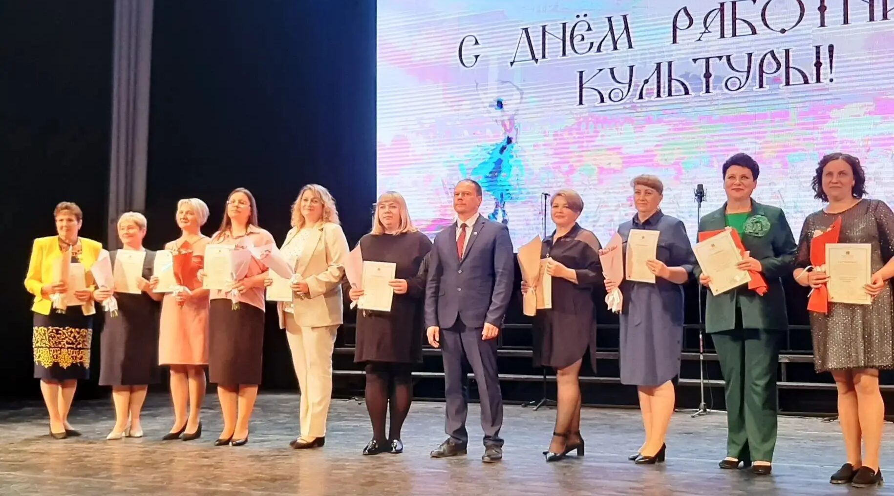 Нетьинская библиотека – в списке лучших культурных учреждений Брянской области