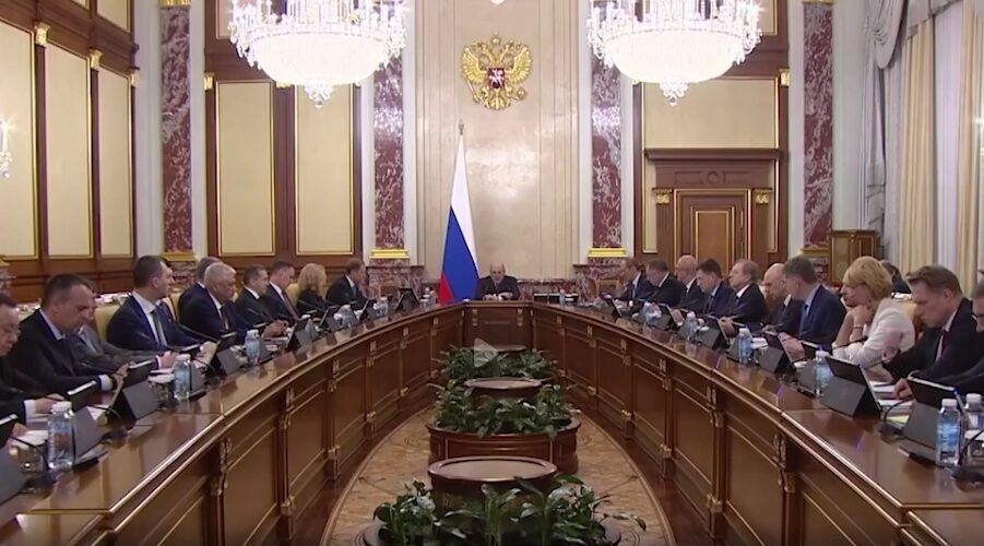 Губернатор поблагодарил за принятое решение о компенсации за утраченное жителям Брянской области