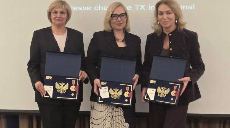 Женщины-руководители трёх приграничных управлений Почты России получили знак «За мужество»