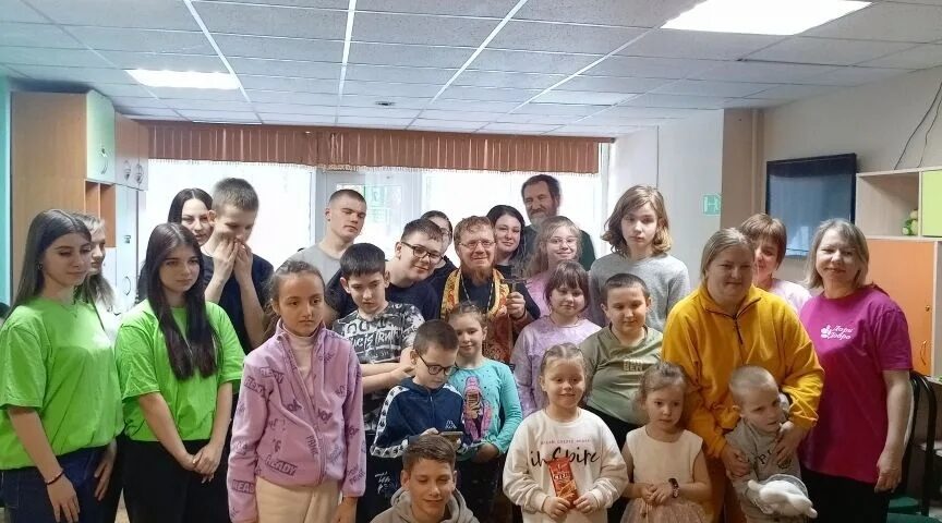 Священник посетил центра реабилитации «Озерный»