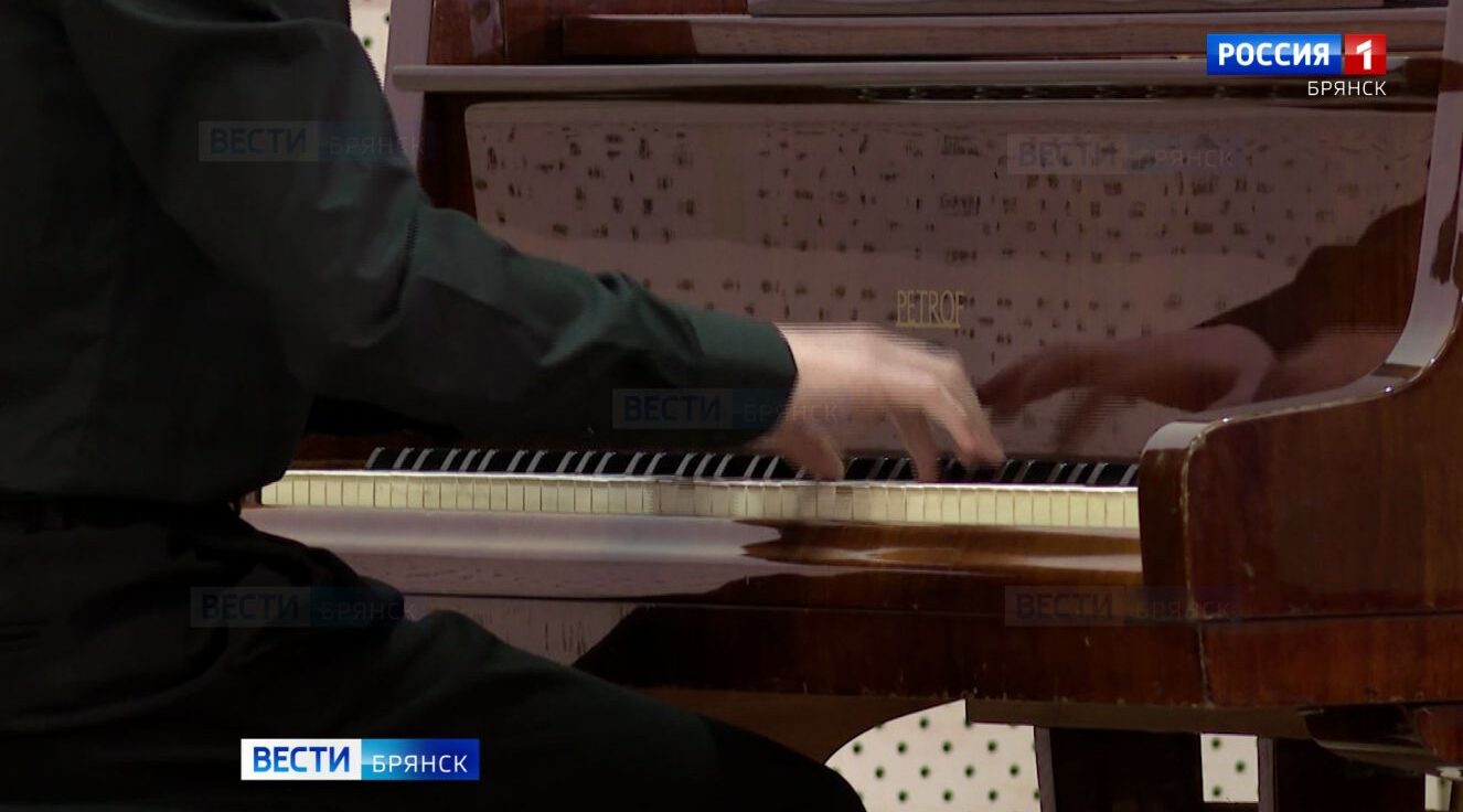 В Брянске прошел ХХ Областной конкурс юных исполнителей «Современная музыка»