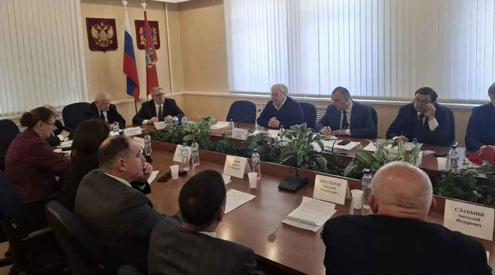 В Брянске общественники обсудили правовые вопросы в здравоохранении