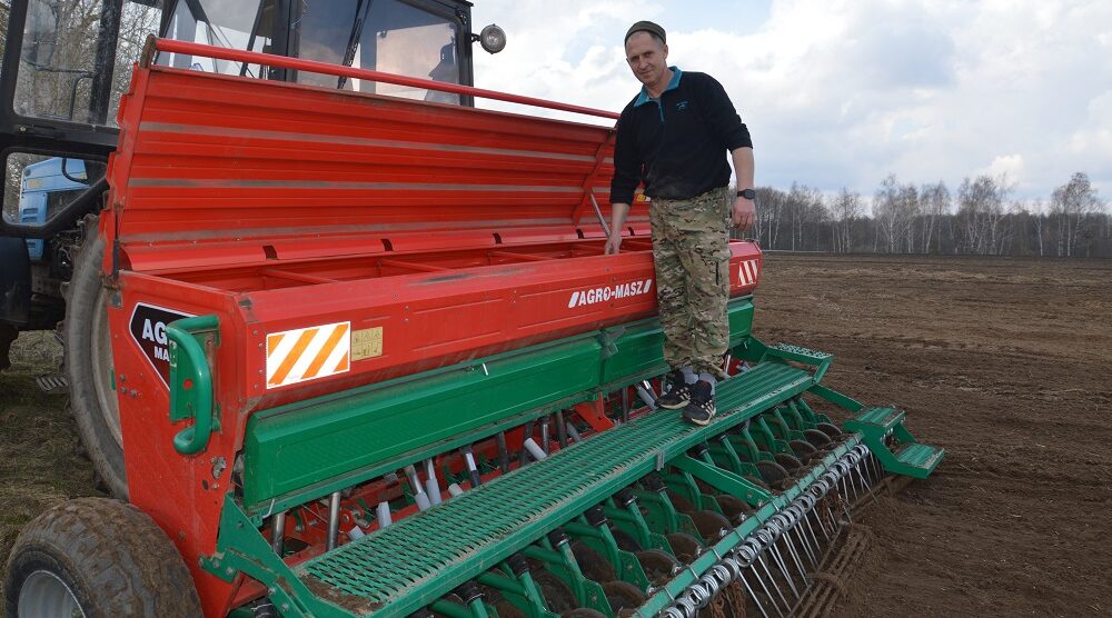 Аграрии Гордеевского района ведут сев яровых культур