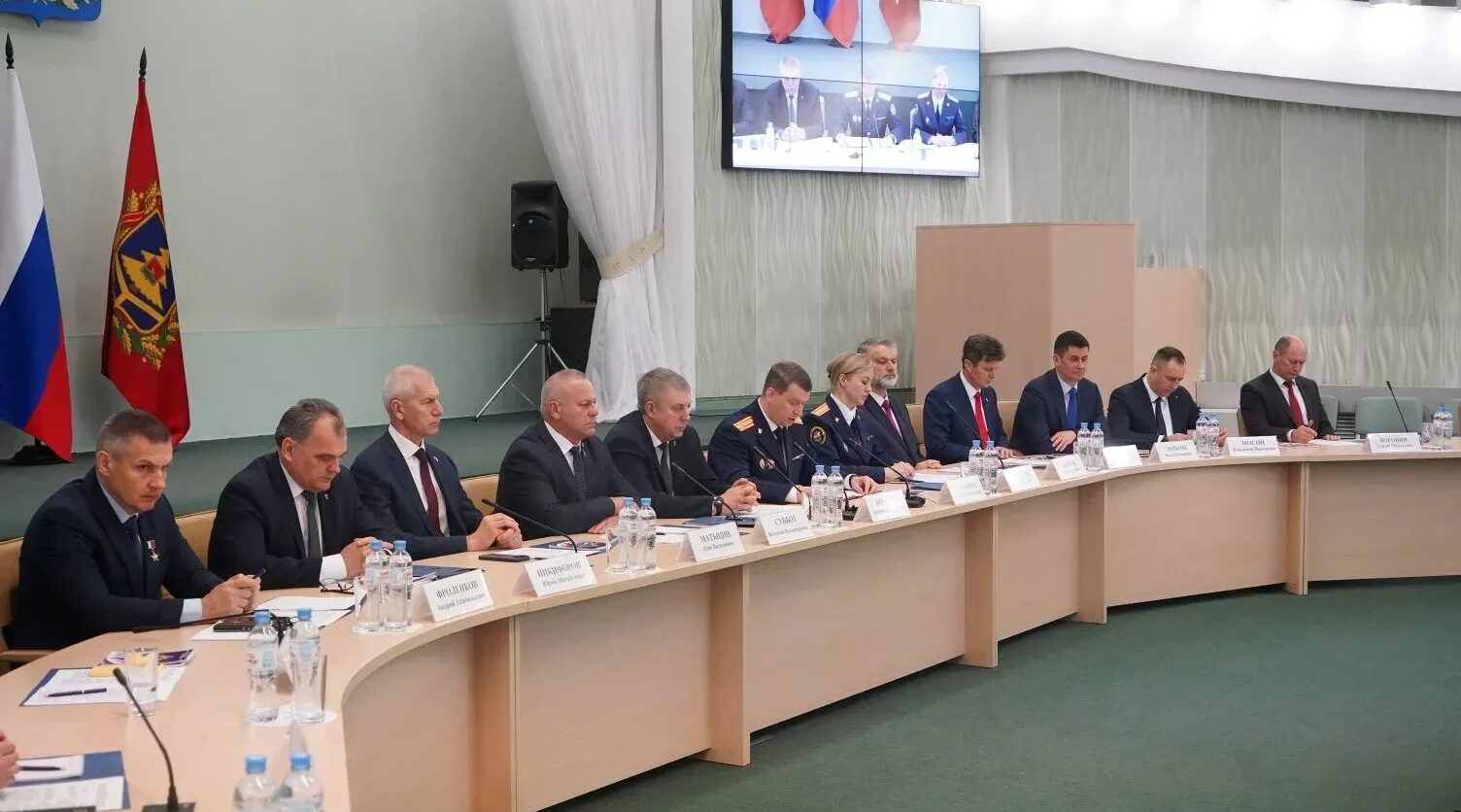 В Брянске прошло заседание общественного и консультативного совета при СУ СК РФ по Брянской области