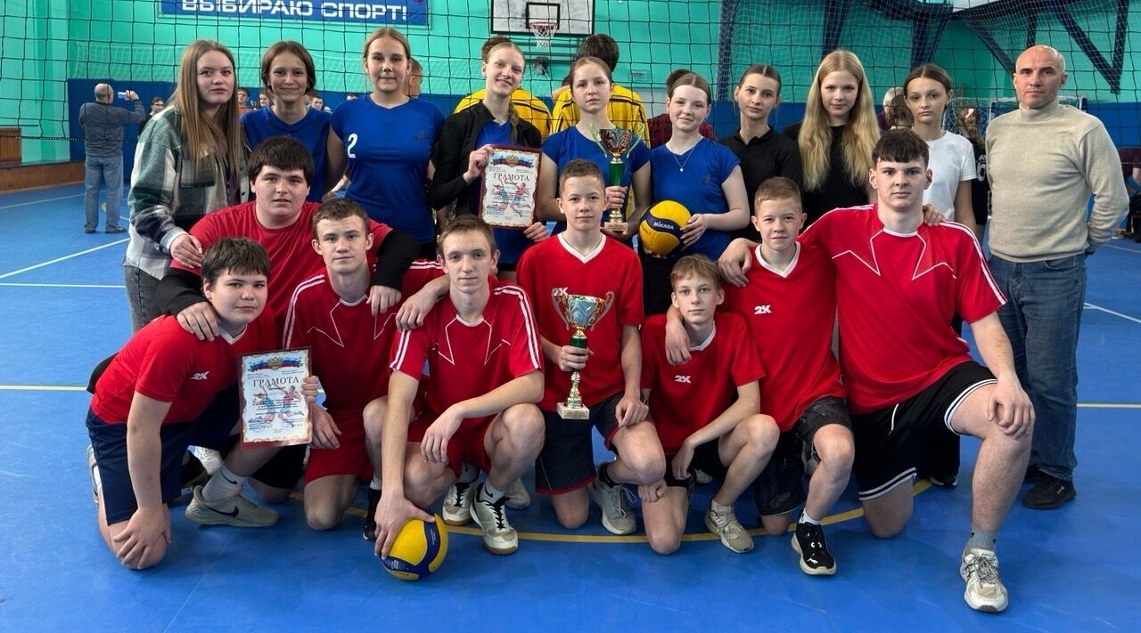 В Глинищево» прошел финальный этап Первенства Брянского района по волейболу среди учащихся