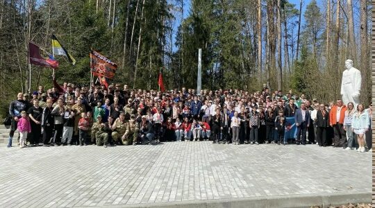 Борцы приняли участие в забеге