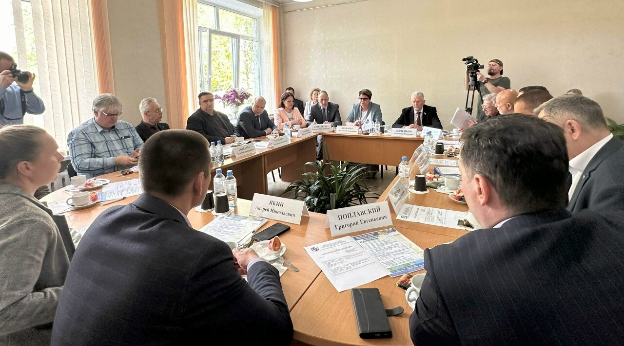 Брянские промышленники и педагоги объединяют усилия для подготовки востребованных кадров
