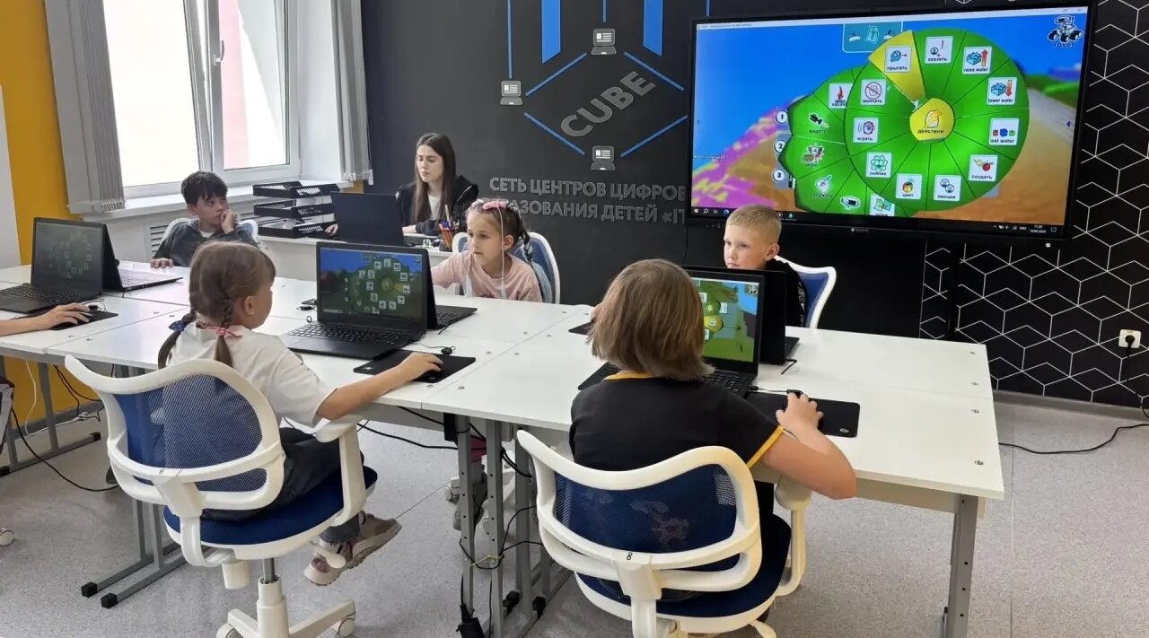 Построить дом своей мечты. В сети.