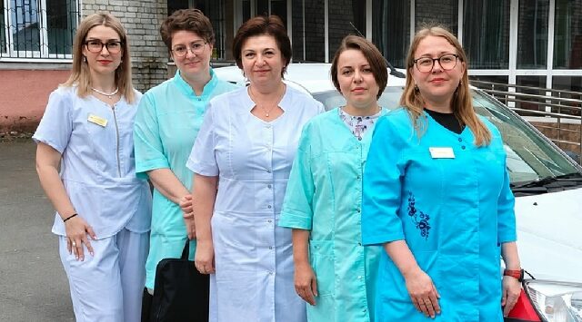 Как работает выездная паллиативная служба для детей в Брянске