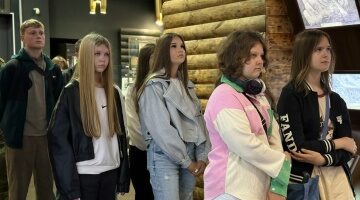 Для школьников из Клинцов была организована поездка по Брянской области
