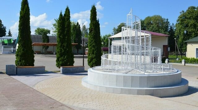 В селе Гордеевка благоустраивается общественная территория