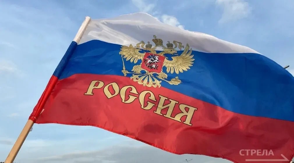 Егор Ковальчук назвал триколор символом нерушимой связи с Родиной
