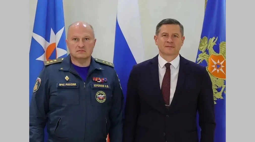 Егор Ковальчук провел рабочую встречу с министром МЧС