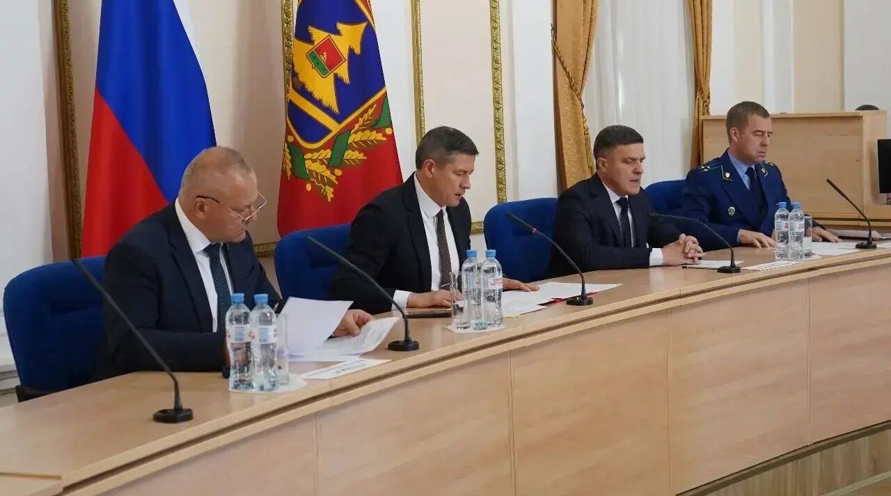 Кадровые решения в Брянской области
