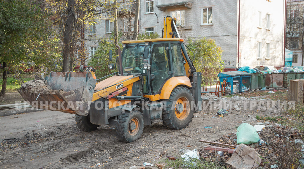 В брянских дворах установят более 60 новых контейнерных площадок