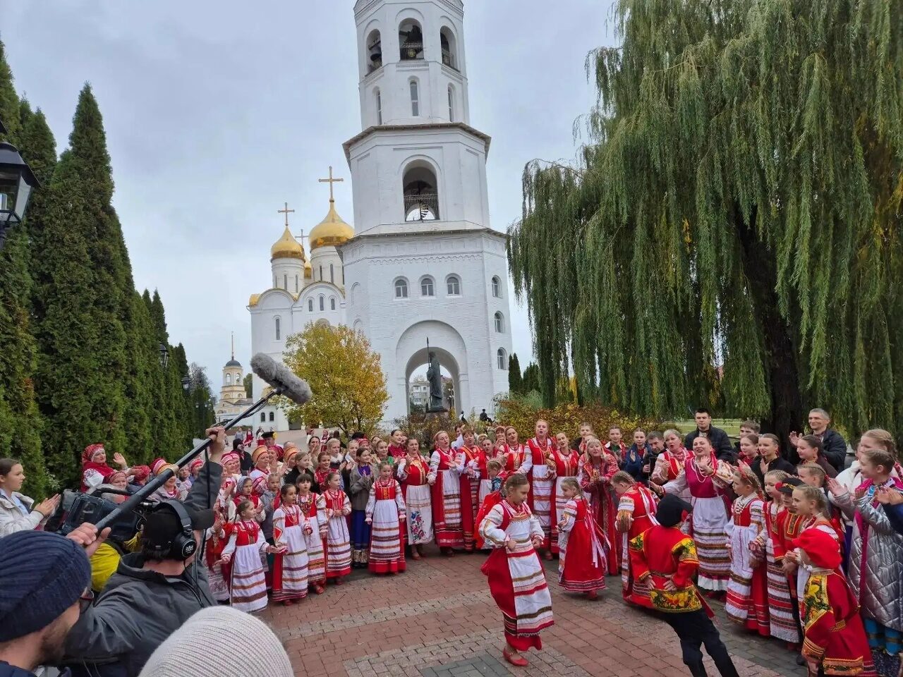 В Брянске прошли съемки передачи «Играй, гармонь любимая!»