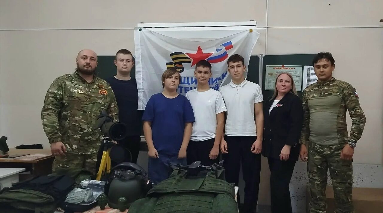 Ветеран СВО преподаёт основы безопасности и защиты Родины