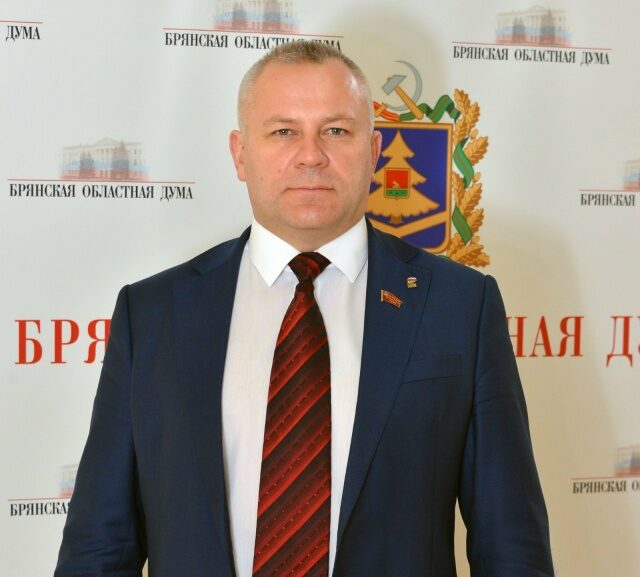 Валентин Суббот напомнил о мерах поддержки участников СВО и их семей в Брянской области